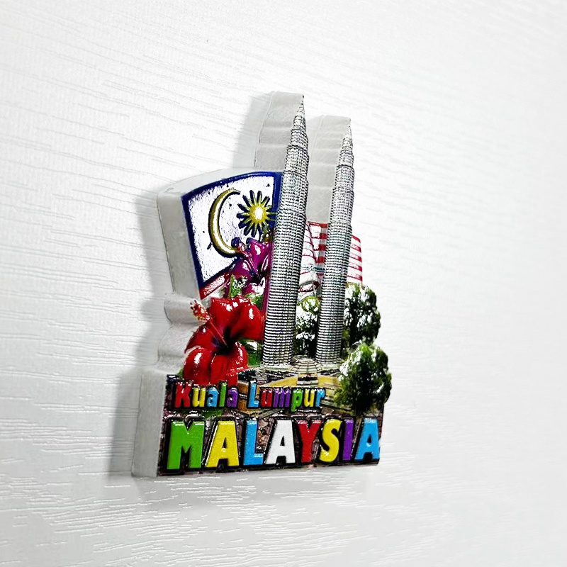 แม่เหล็กติดตู้เย็นรูปหอคอยคู่ก - Home Decor Kuala Lumpur บทวิจารณ์และราคา