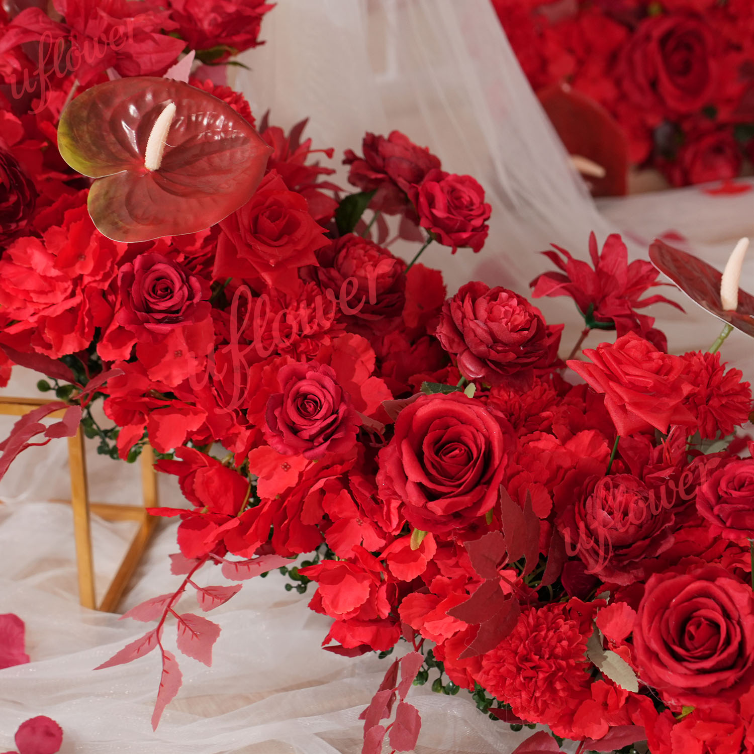 ซุ้มดอกไม้สีแดงสำหรับตกแต่งงาน - Home Decor Event บทวิจารณ์และราคา